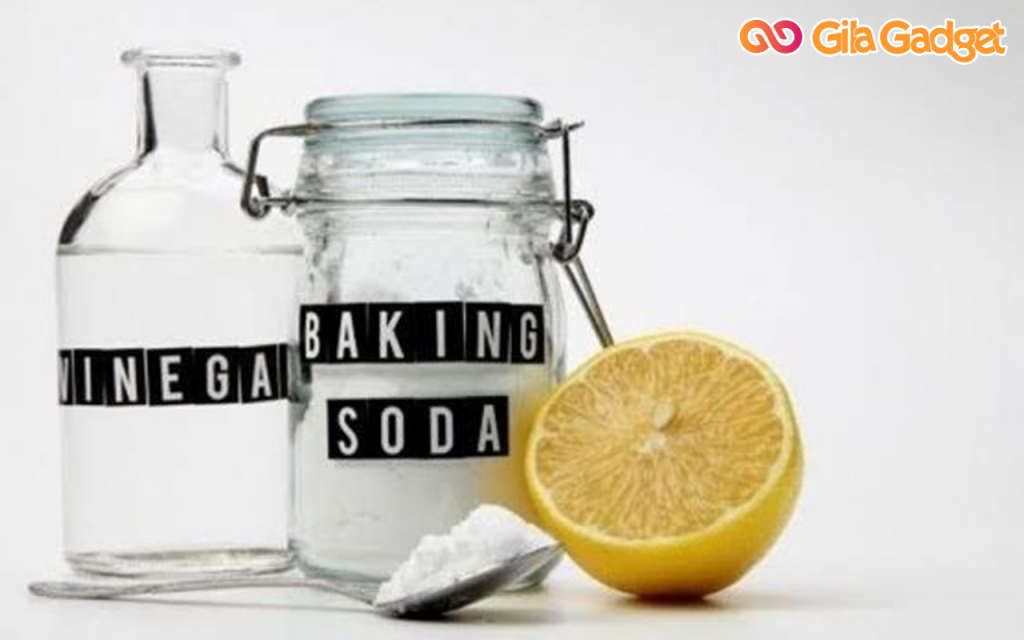Baking Soda + Cuka